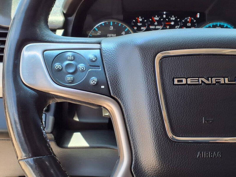 2017 GMC Yukon Denali