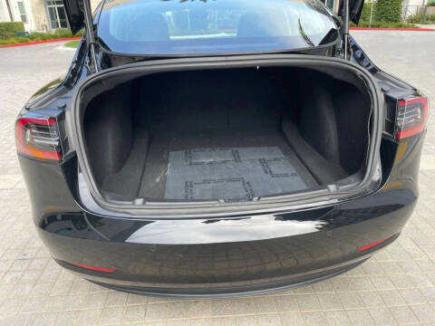 2020 Tesla Model 3 Standard Range Plus