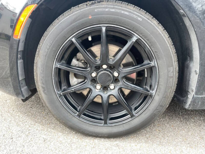 2017 Chrysler 200 Limited