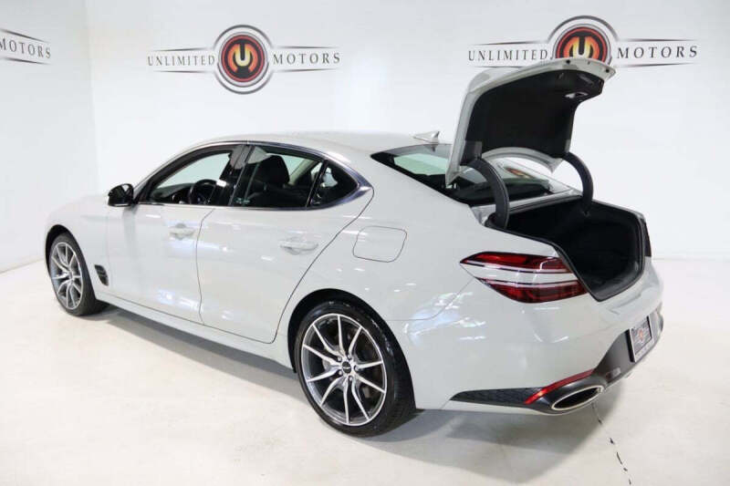 2025 Genesis G70