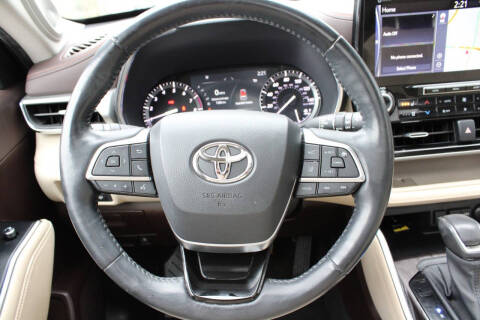 2021 Toyota Highlander Platinum