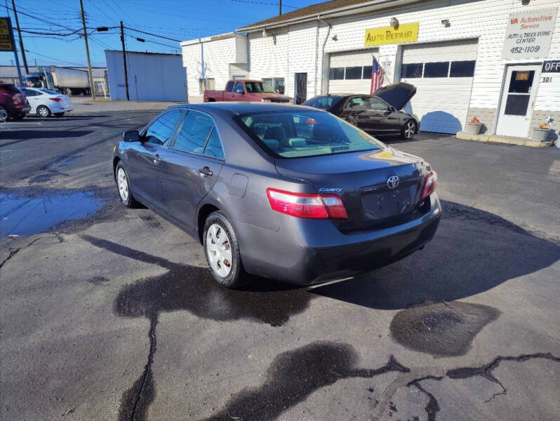2009 Toyota Camry LE