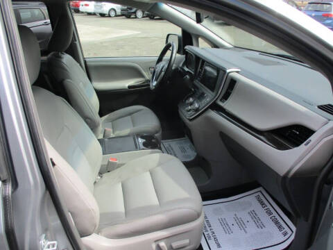 2017 Toyota Sienna