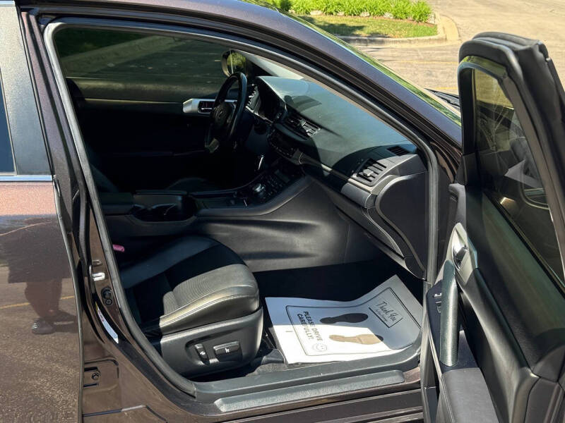 2013 Lexus CT 200h