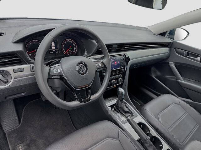 2022 Volkswagen Passat SE