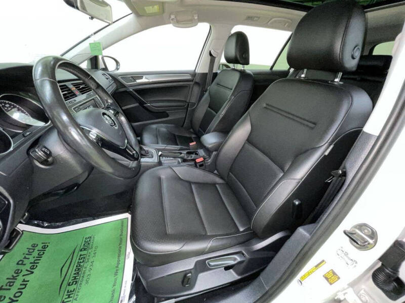 2017 Volkswagen Golf Alltrack