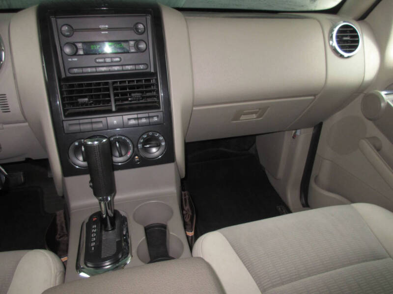 2007 Ford Explorer Sport Trac XLT