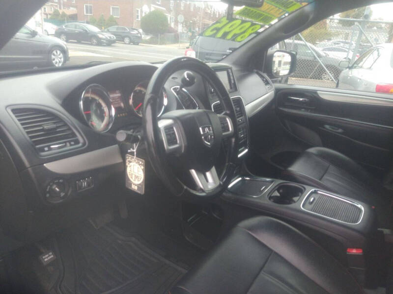 2017 Dodge Grand Caravan GT