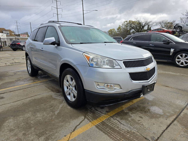 2011 Chevrolet Traverse 1LT photo 7