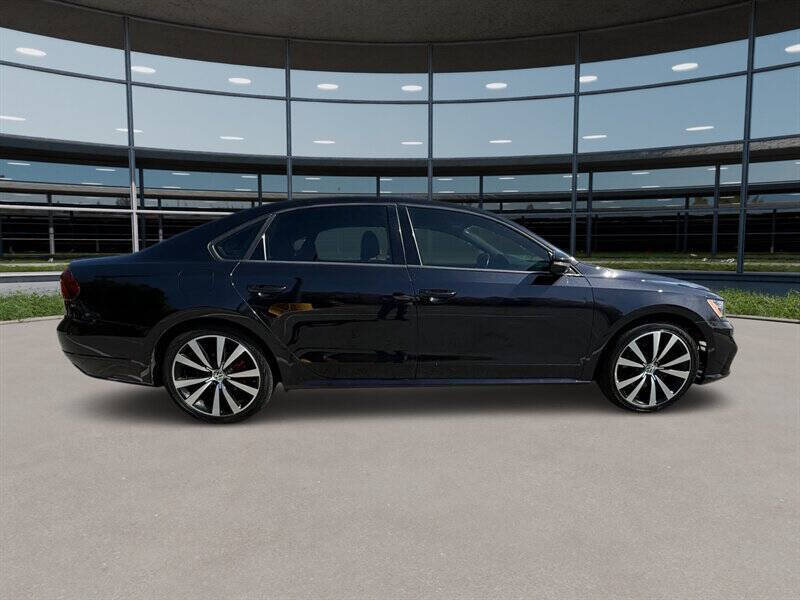 2018 Volkswagen Passat V6 GT