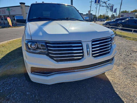 2017 Lincoln Navigator Select