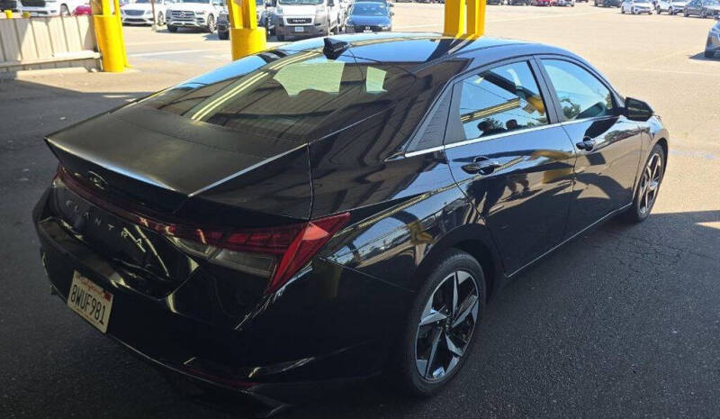 2021 Hyundai Elantra