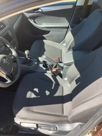 2016 Volkswagen Jetta