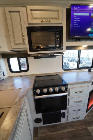 2021 Keystone RV Cougar 24 RDS