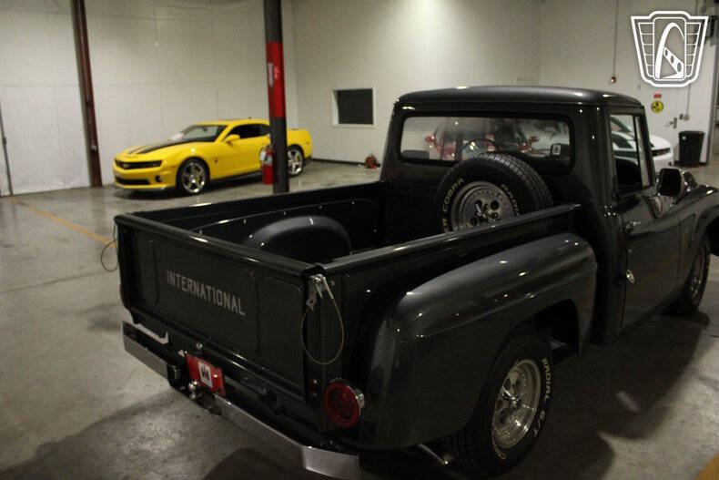 1965 International D-Series