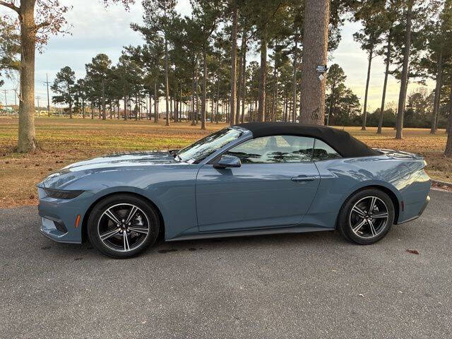 2025 Ford Mustang EcoBoost Premium