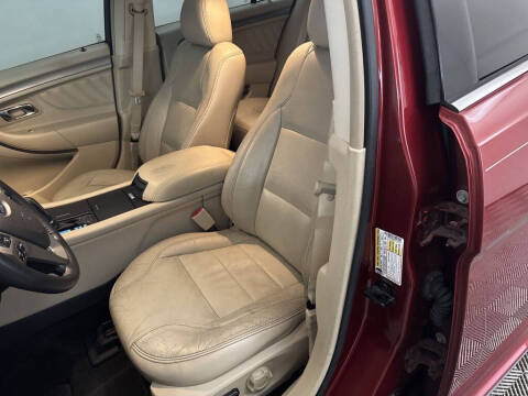 2015 Ford Taurus SEL