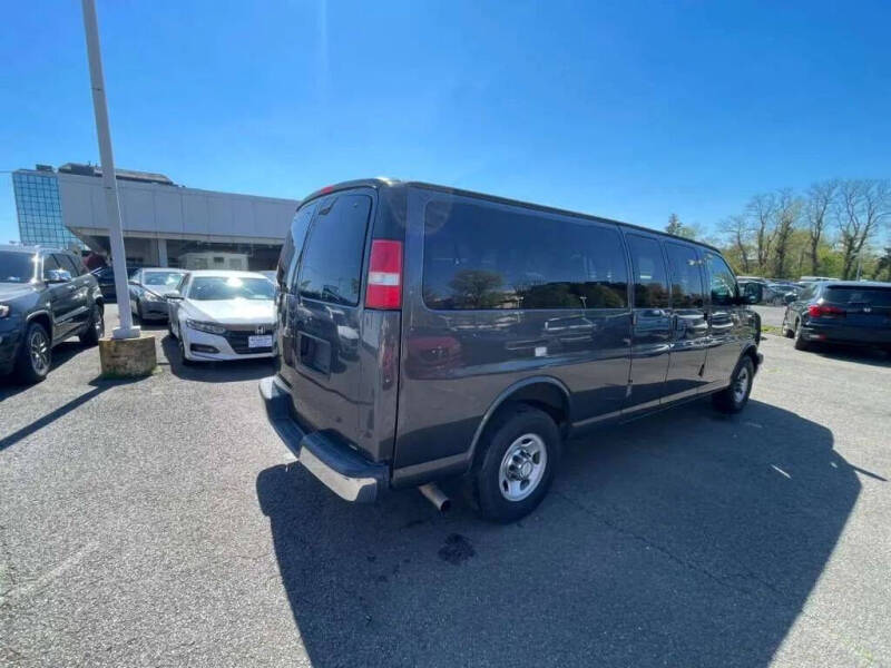 2016 Chevrolet Express LT 3500