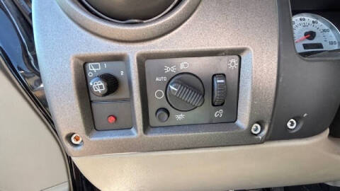 2004 HUMMER H2