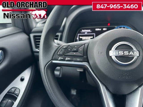 2025 Nissan LEAF S