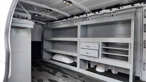 2022 Chevrolet Express 2500