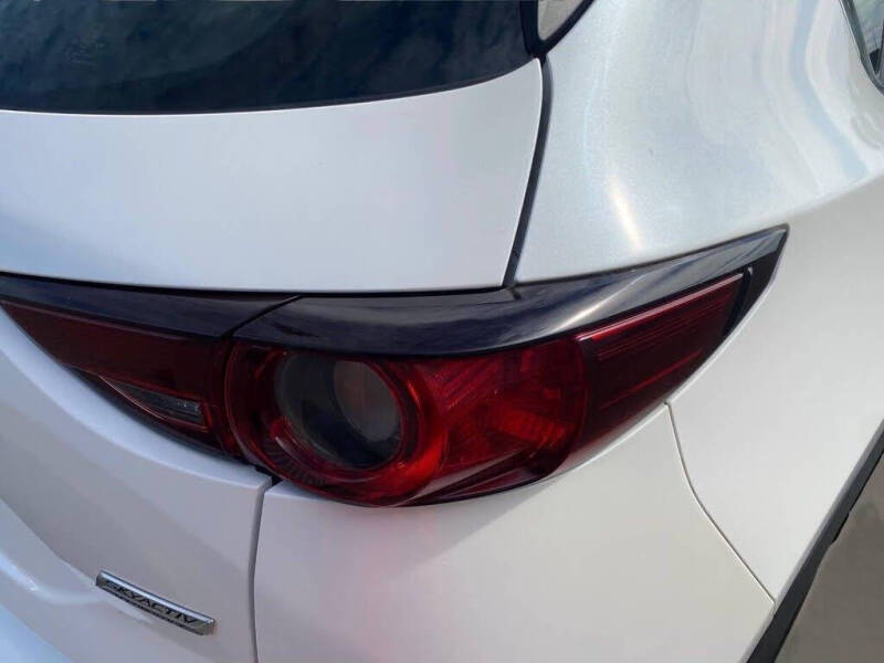 2018 Mazda CX-5 Sport