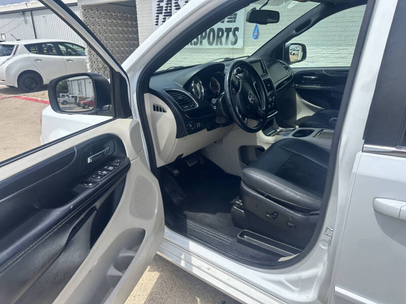 2017 Dodge Grand Caravan SXT