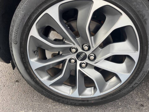 2021 Lincoln Nautilus Reserve