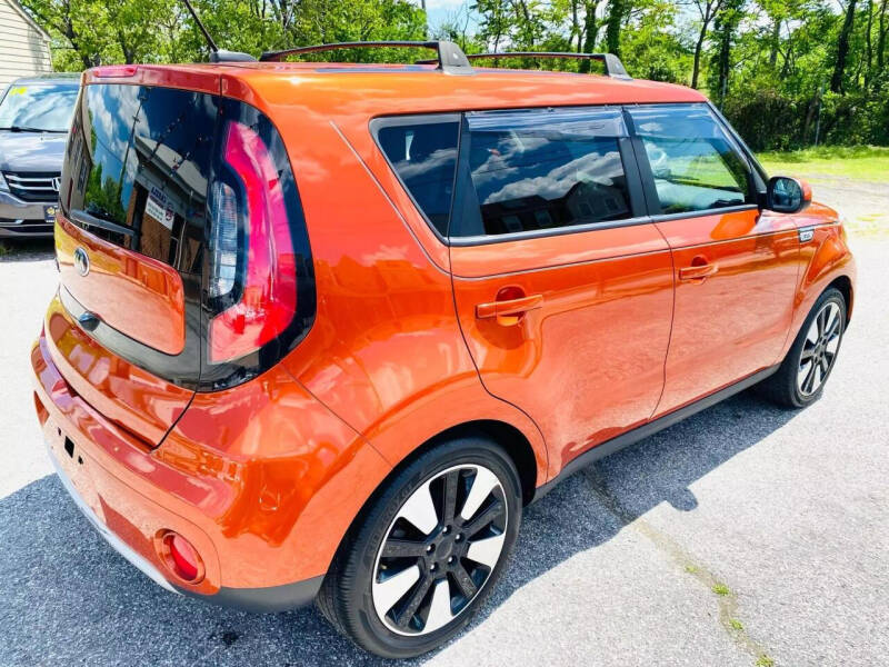 2019 Kia Soul +