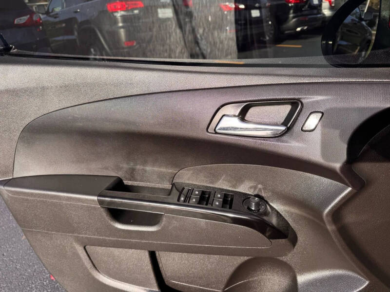 2020 Chevrolet Sonic LT