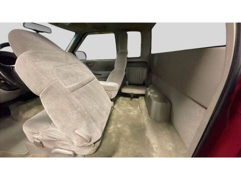 2002 Chevrolet S-10 LS