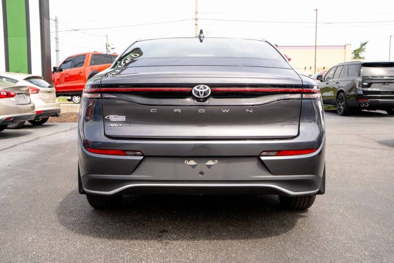 2023 Toyota Crown XLE