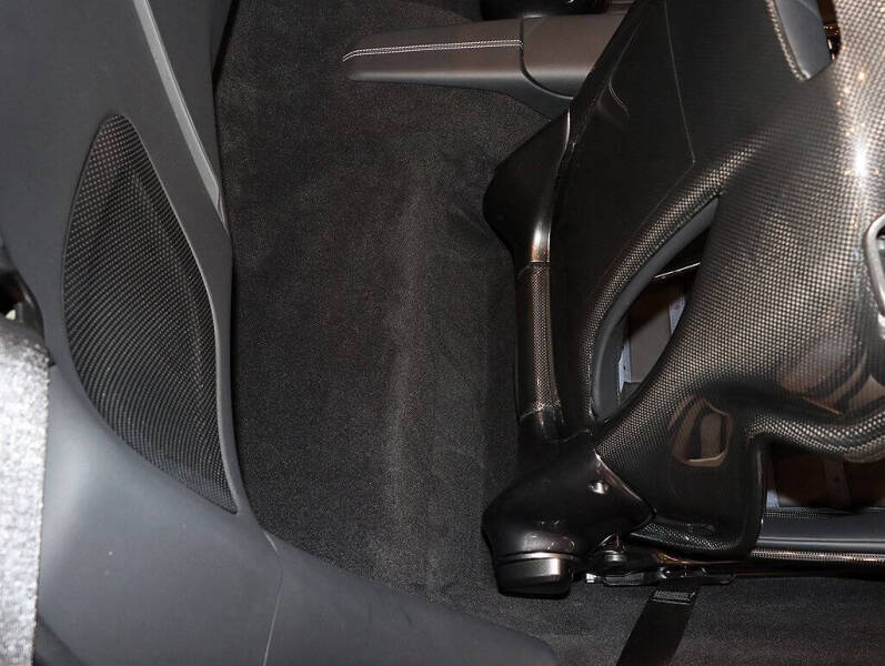 2025 Ferrari 296 GTS