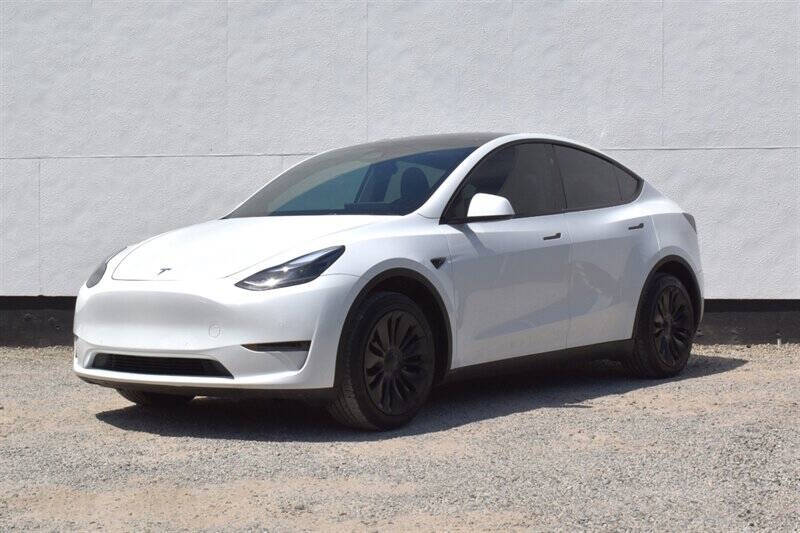 2025 Tesla Model Y Long Range
