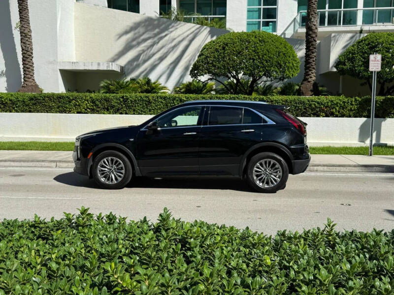 2024 Cadillac XT4 Premium Luxury