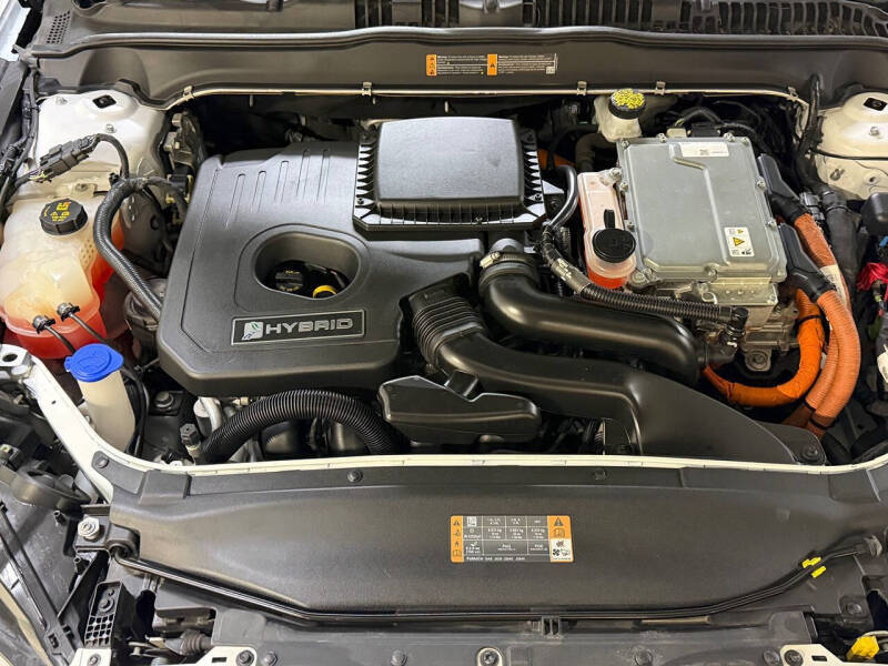 2018 Ford Fusion Hybrid SE