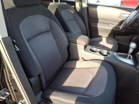 2011 Nissan Rogue SV