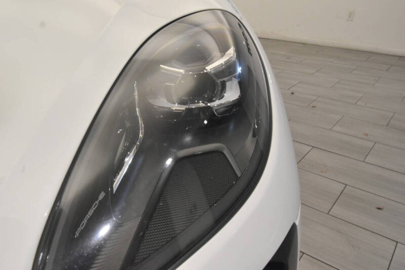 2020 Porsche Macan S