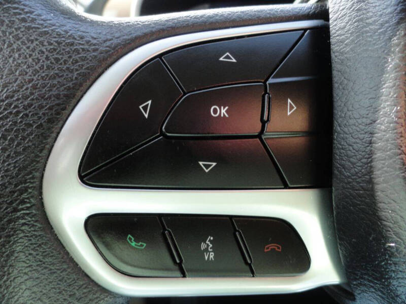 2017 Chrysler Pacifica LX