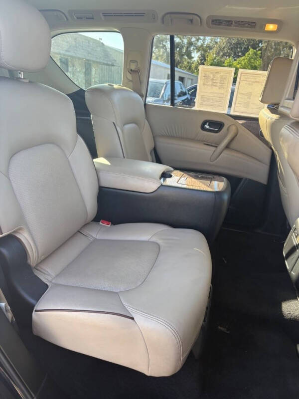2017 Nissan Armada Platinum