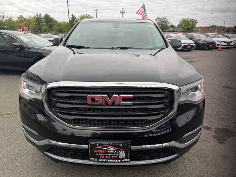 2017 GMC Acadia SLE-1