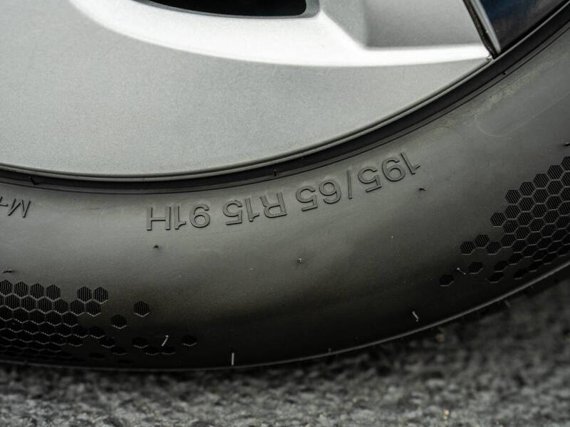 2016 Toyota Prius Two Eco