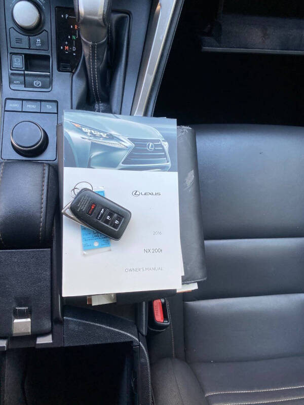 2016 Lexus NX 200t