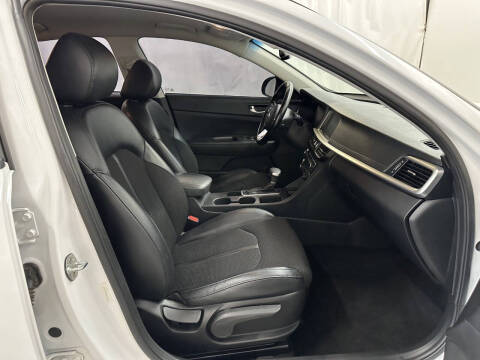 2019 Kia Optima S