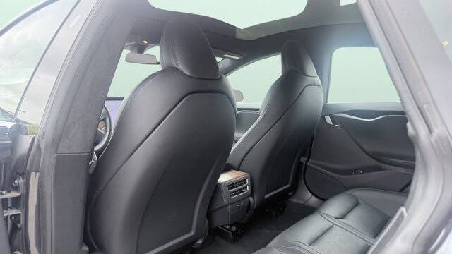 2021 Tesla Model S Long Range Plus