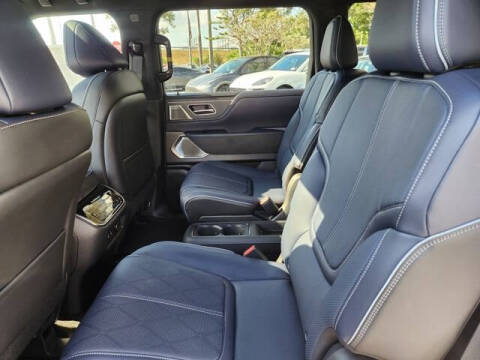 2026 Infiniti QX80 Sport