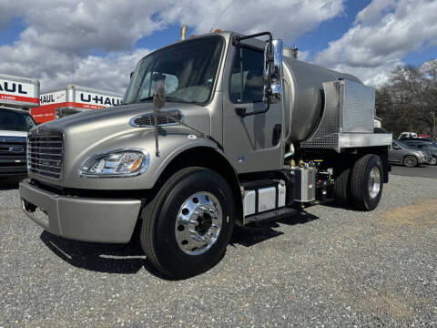 2017 Freightliner Business class M2