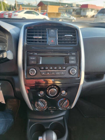 2015 Nissan Versa Note SV