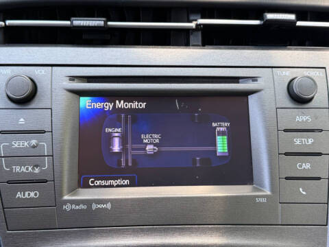 2014 Toyota Prius Three