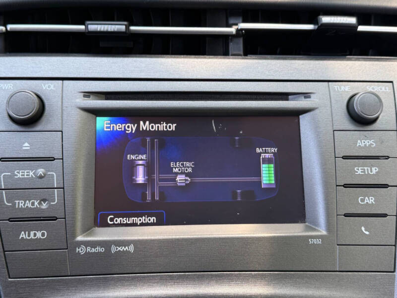 2014 Toyota Prius Three